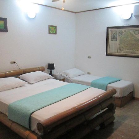 Hotel Bugabutik Puerto Viejo de Talamanca Ngoại thất bức ảnh