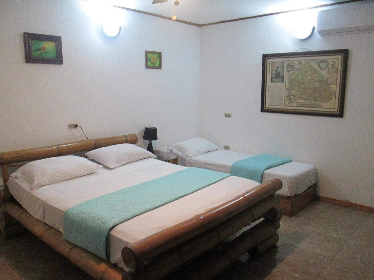 Hotel Bugabutik Puerto Viejo de Talamanca Ngoại thất bức ảnh