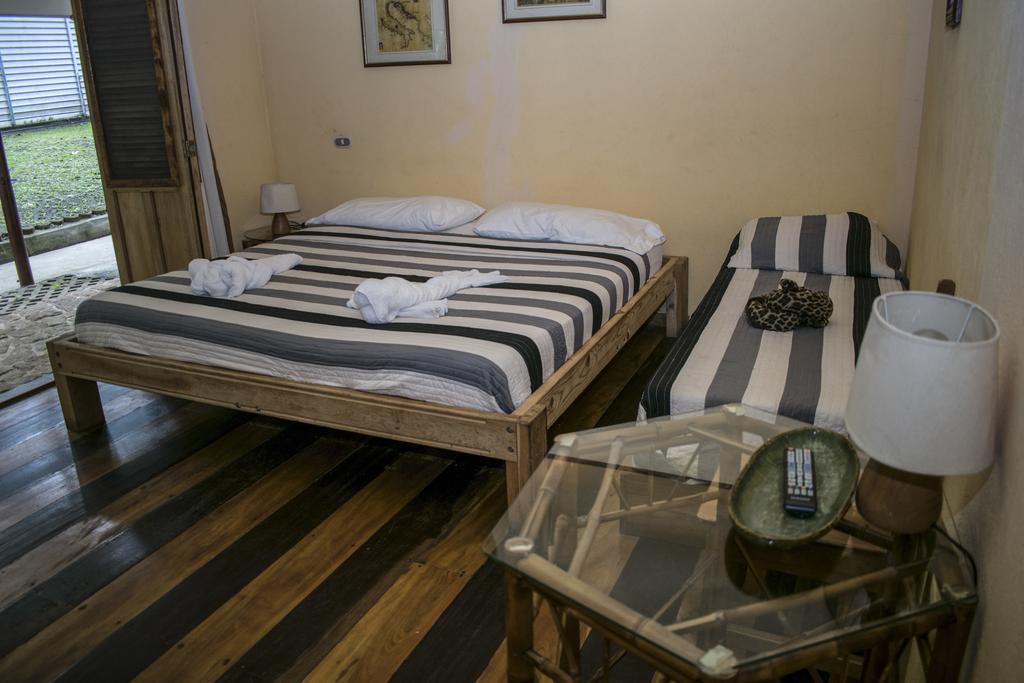 Hotel Bugabutik Puerto Viejo de Talamanca Ngoại thất bức ảnh